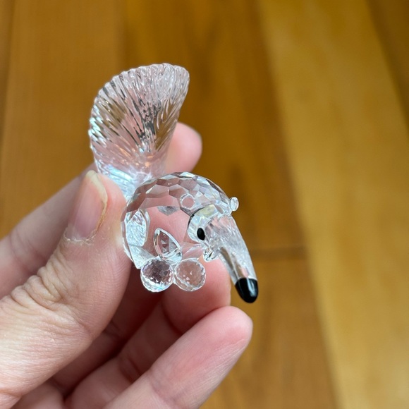 Swarovski Crystal Anteater - Picture 2 of 3